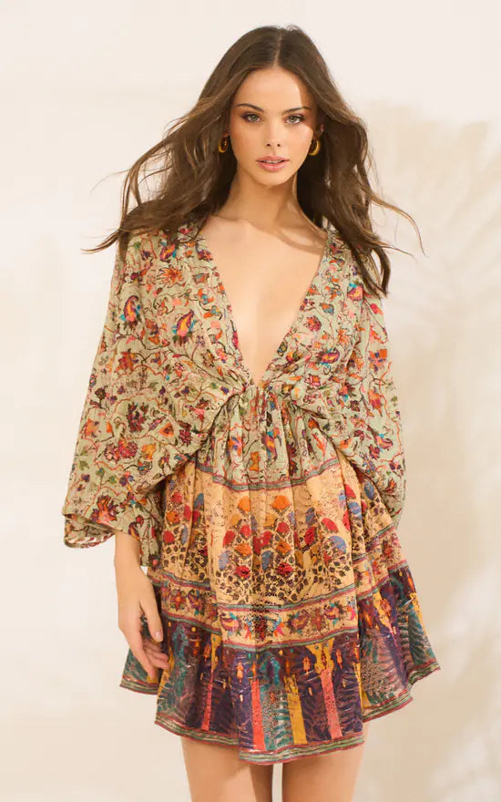 VIVIENNE KAFTAN